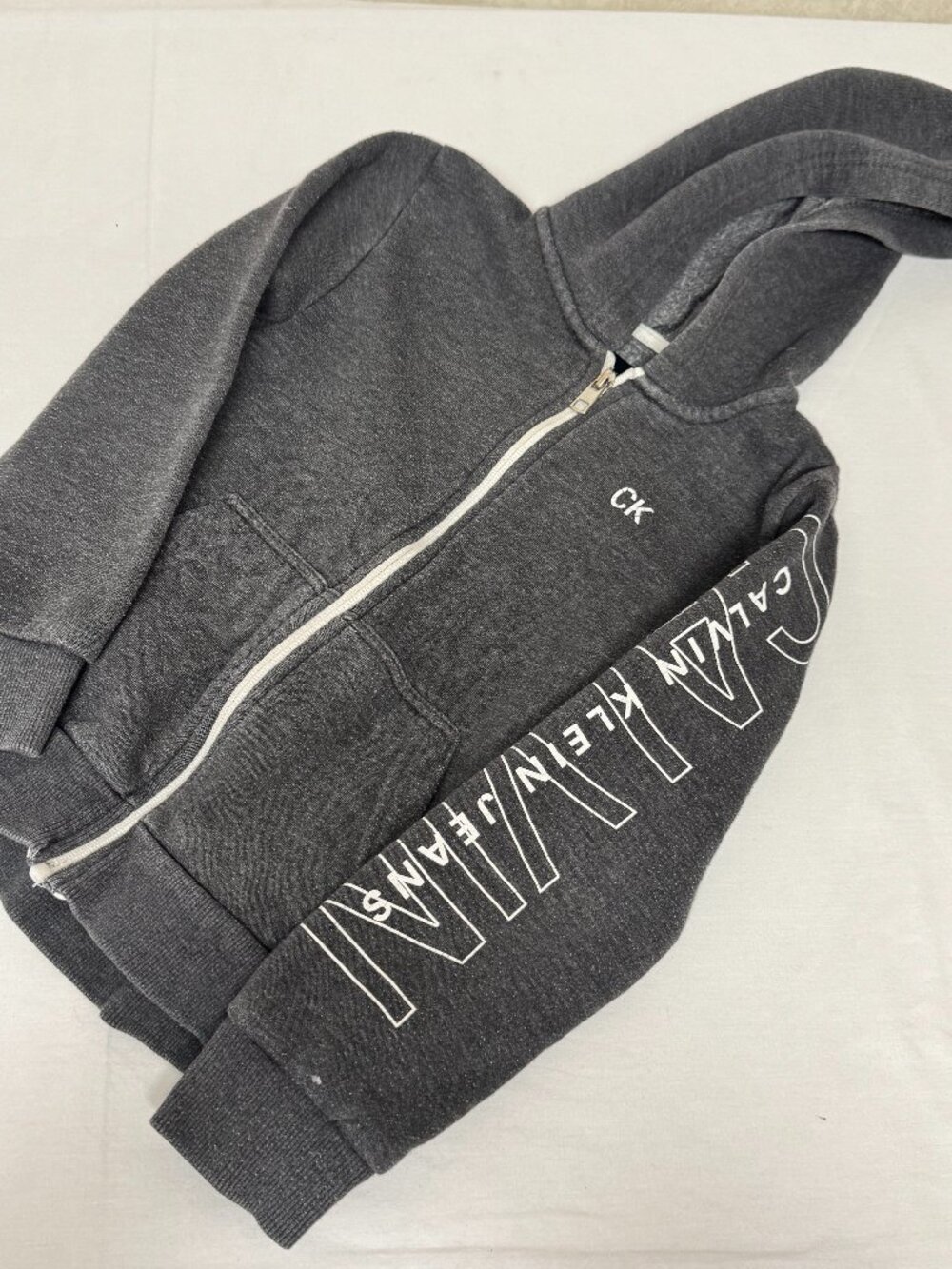 Calvin Klein Jeans Girls Size 6 Gray Full Zip Hoodie CK Logo Sleeve Sweatshirt